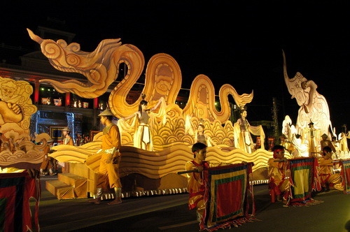 Festival biển Nha Trang 2009: Đêm khai mạc đầy ấn tượng!